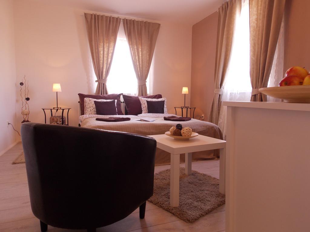 Éden Villa Családi Apartmanház Balatonfüred Exterior foto