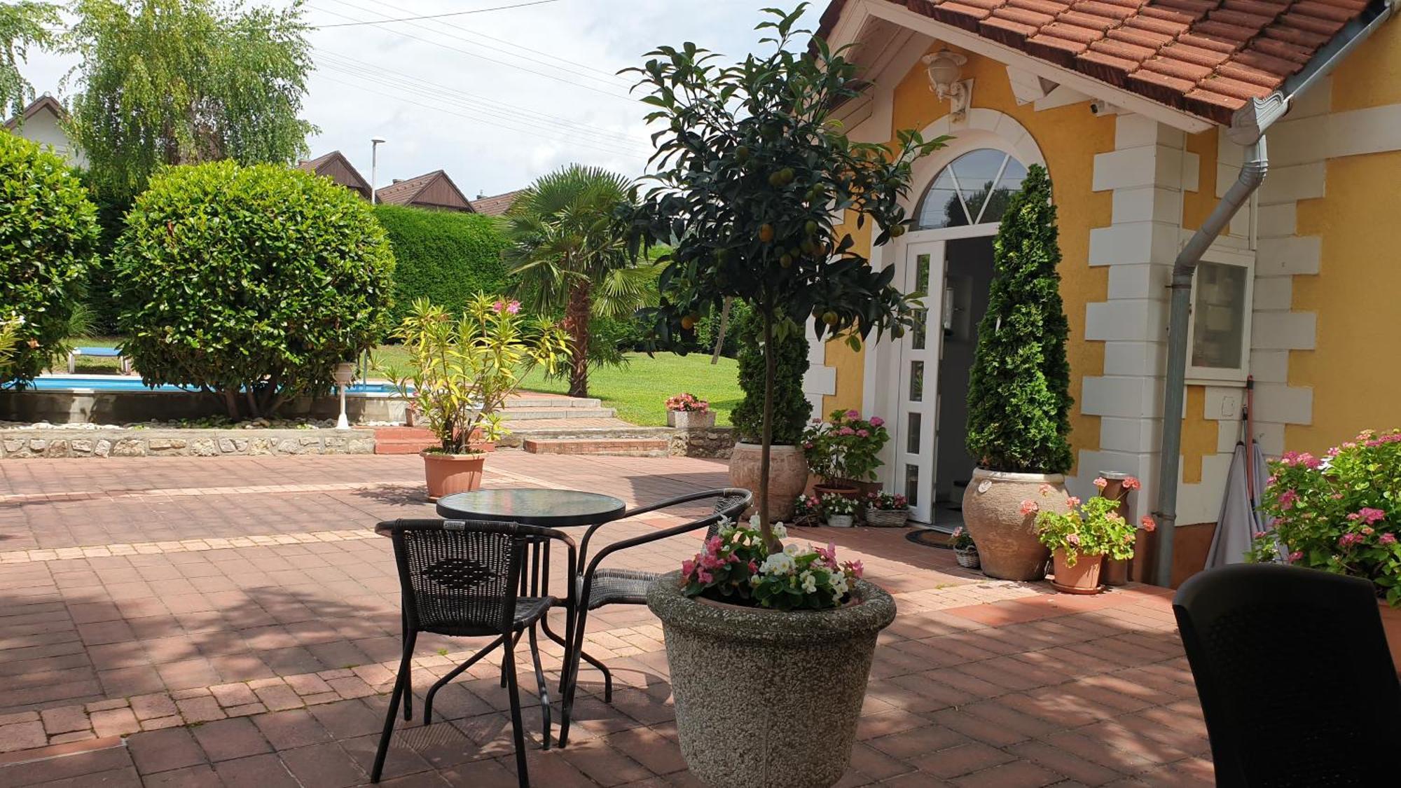 Éden Villa Családi Apartmanház Balatonfüred Exterior foto
